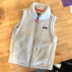 Off white, medium kids size 10